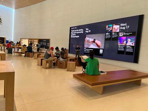 Computer Store «Apple Dadeland», reviews and photos, 7535 Dadeland Mall Cir W, Miami, FL 33156, USA