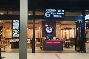 Kickin'Inn Kirrawee image