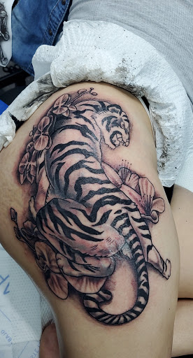 Explore hummingbird tattoo ideas, creative tattoo ideas in Rio Grande City, available at RG INK