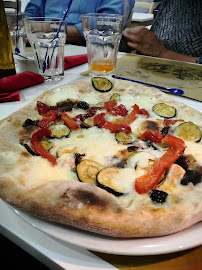 Plats et boissons du Pizzeria La Vita e bella à Nice - n°12