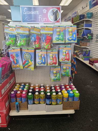 Dollar Store «Dollar Tree», reviews and photos, 682 Downingtown Pike, West Chester, PA 19380, USA