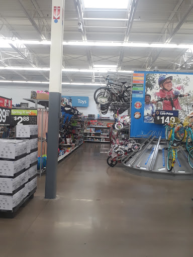 Department Store «Walmart Supercenter», reviews and photos, 8331 S Stewart Ave, Chicago, IL 60620, USA