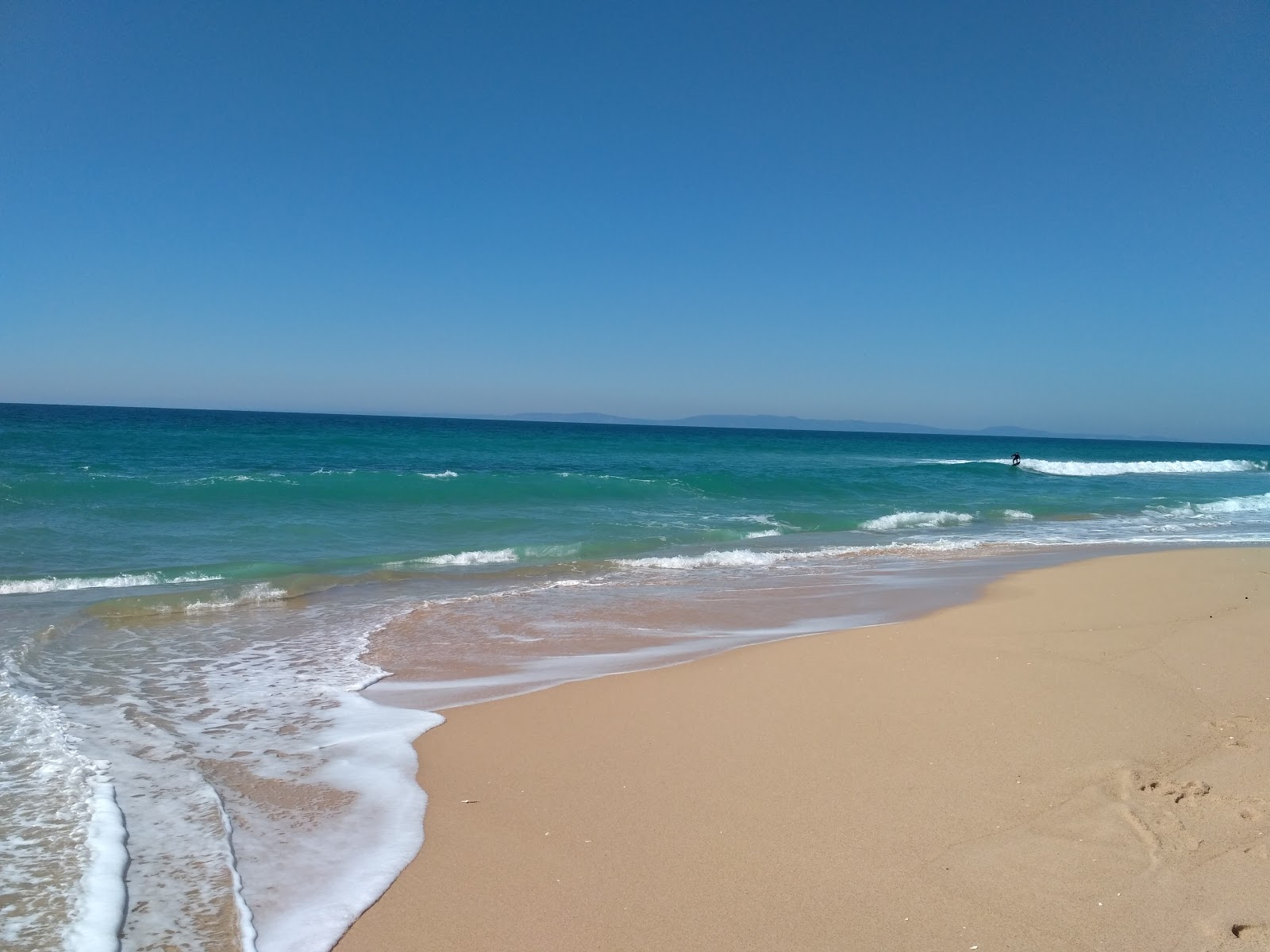 Φωτογραφία του Beach Gale-Fontainhas με μακρά ευθεία ακτή