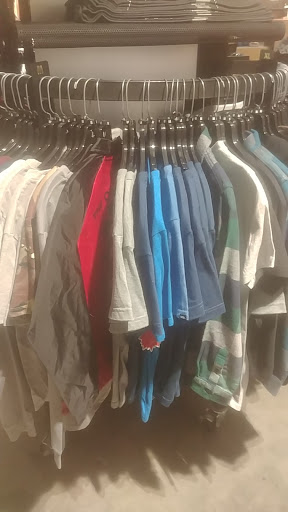 Shoe Store «Vans», reviews and photos, 13000 Folsom Blvd #403, Folsom, CA 95630, USA