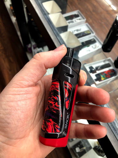 Tobacco Shop «Sky High Smoke Shop», reviews and photos, 19801 NW 27th Ave, Miami Gardens, FL 33056, USA