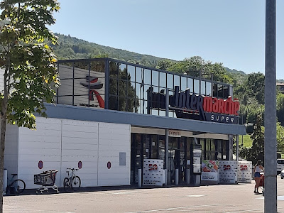 Station essence Intermarché à Lugrin