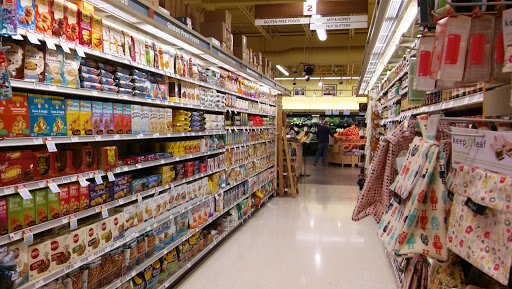 Grocery Store «New Seasons Market Arbor Lodge», reviews and photos, 6400 N Interstate Ave, Portland, OR 97217, USA