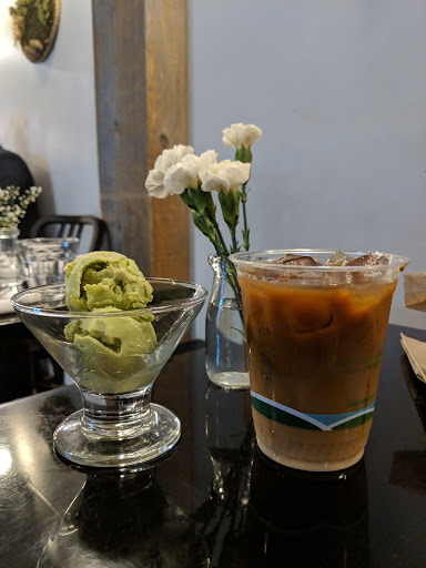 New American Restaurant «Moss Café», reviews and photos, 3260 Johnson Ave, Bronx, NY 10463, USA