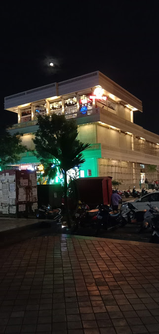 Google Maps image 13