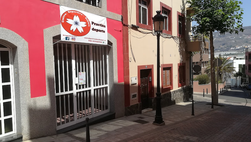 Centro Deportivo Sakura