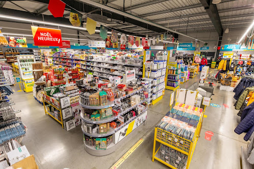 Magasin discount Stokomani Saint-Martin-Des-Champs Saint-Martin-des-Champs