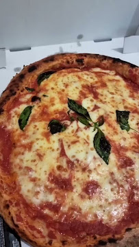 Pizza du Restaurant italien Il Capriccio à Enghien-les-Bains - n°4