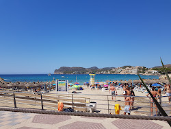 Platja de la Romana'in fotoğrafı küçük koy ile birlikte