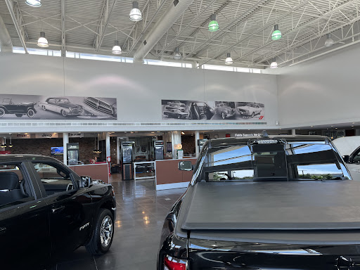 Jeep Dealer «Fields Chrysler Jeep Dodge RAM Glenview», reviews and photos, 2800 Patriot Blvd, Glenview, IL 60026, USA