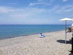Photo de Spiaggia Sant'Agata di Militello avec rivage droit, long