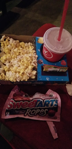 Movie Theater «Regal Cinemas Village Square 18», reviews and photos, 9400 W Sahara Ave, Las Vegas, NV 89117, USA