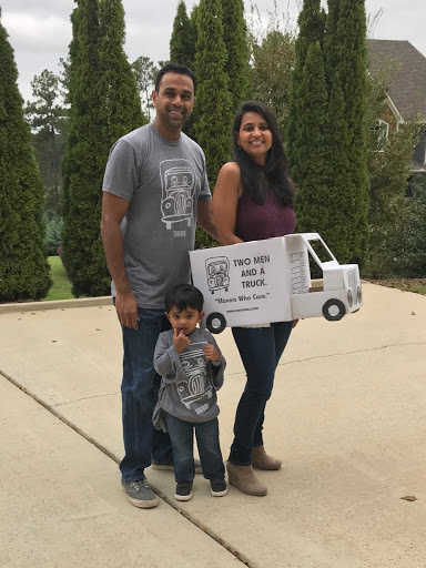 Moving and Storage Service «Two Men and a Truck», reviews and photos, 4851 Cahaba River Rd #137, Birmingham, AL 35243, USA