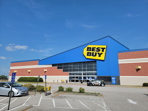 Electronics Store «Best Buy», reviews and photos, 5651 S Service Rd, St Peters, MO 63376, USA