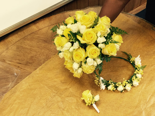 Florist «Roses are Red Flower Boutique», reviews and photos, 9303 S Halsted St, Chicago, IL 60620, USA