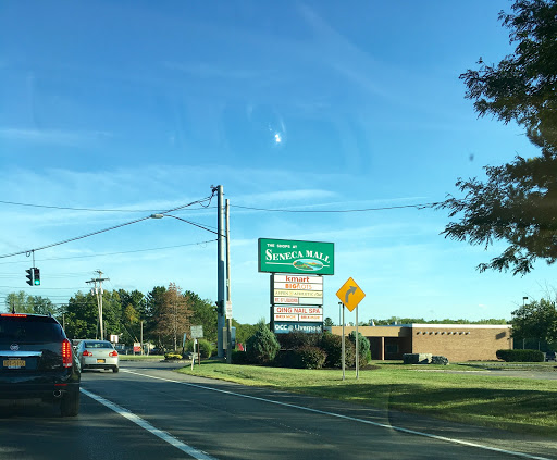 Shopping Mall «Shops at Seneca Mall», reviews and photos, 8015 Oswego Rd, Liverpool, NY 13090, USA