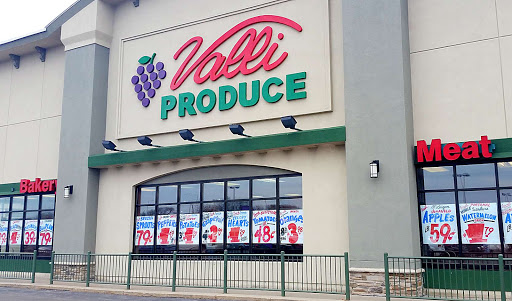 Grocery Store «Valli Produce of Glendale Heights», reviews and photos, 155 E N Ave, Glendale Heights, IL 60139, USA