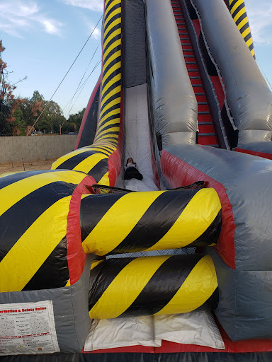 Fast Food Restaurant «Sonic Drive-In», reviews and photos, 3489 W Shaw Ave, Fresno, CA 93722, USA