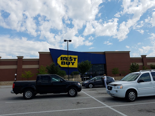 Electronics Store «Best Buy», reviews and photos, 151 Highlands Blvd Dr, Manchester, MO 63011, USA