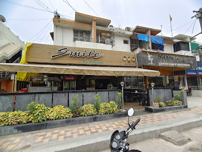 Smile Veg Restaurant - 13-14, MP law College Campus, Nirala Bazar Road, Samarth Nagar, Aurangabad, Maharashtra 431001, India