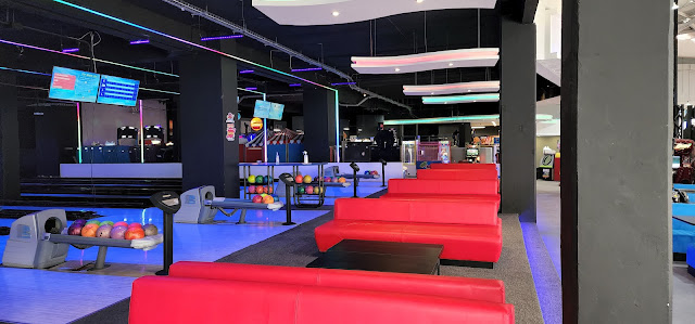 Rockets Planet - Plaza Coacalco - Pizza, Boliche, Bar y Videojuegos.