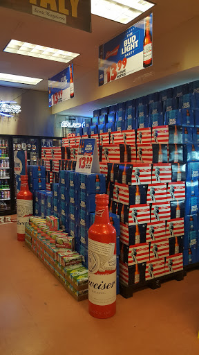 Wine Store «Bear Valley Wine & Liquor», reviews and photos, 3100 S Sheridan Blvd # F, Denver, CO 80227, USA