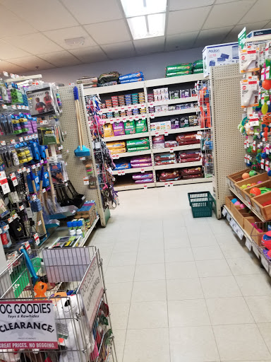 Pet Supply Store «Pet Supplies Plus», reviews and photos, 2224 S Main St, Ann Arbor, MI 48103, USA