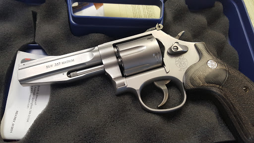 Gun Shop «Mauldin Arms», reviews and photos, 301 Murray Dr, Mauldin, SC 29662, USA