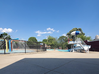 Lincoln Park/Pool