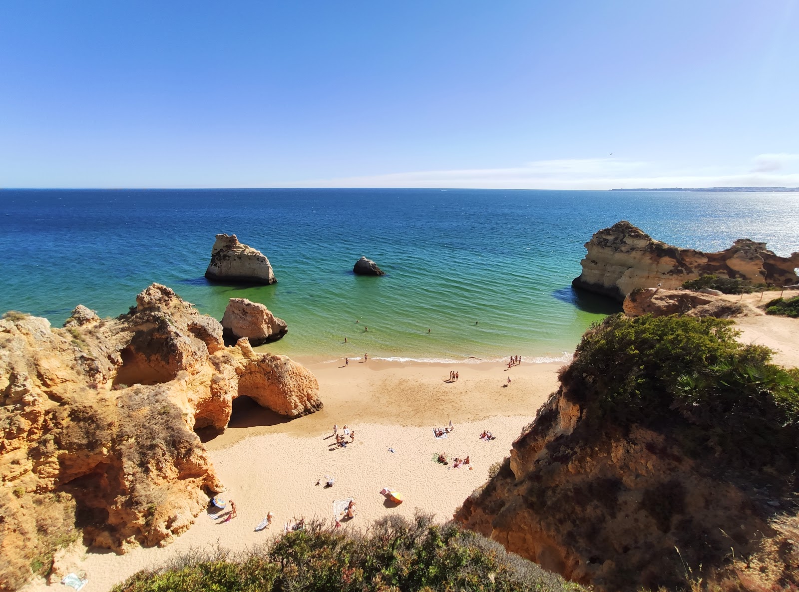 Prainha Plajı'in fotoğrafı ve yerleşim
