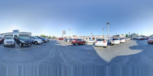 Car Dealer «Eddie Gilstrap Motors», reviews and photos, 207 S Main St, Salem, IN 47167, USA