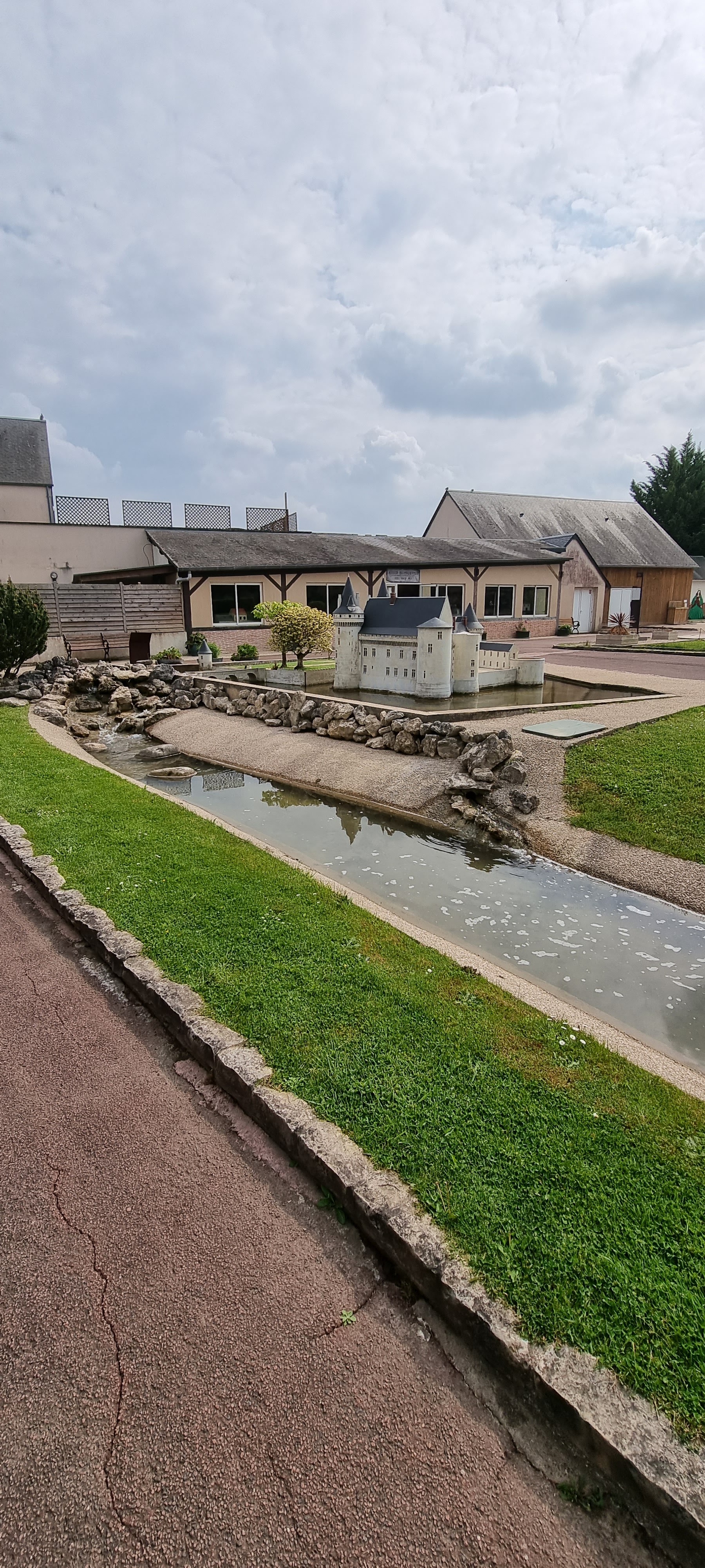 Photo n° 11 de l'avis de Serge.a fait le 04/05/2022 à 16:48