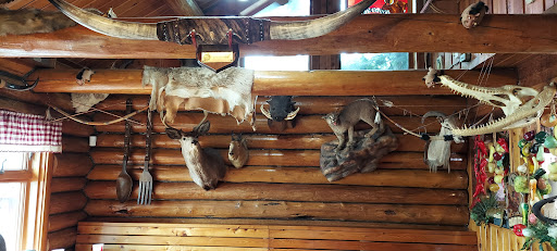 Barbecue Restaurant «Warthog Barbeque Pit», reviews and photos, 4921 20th St E, Fife, WA 98424, USA