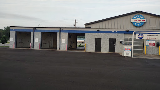 River City Car Wash en Red Wing