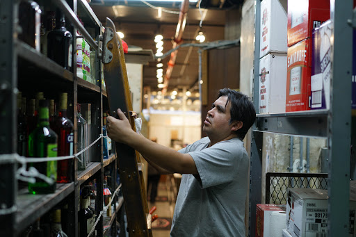 Liquor Store «Beekman Liquors», reviews and photos, 500 Lexington Ave, New York, NY 10017, USA