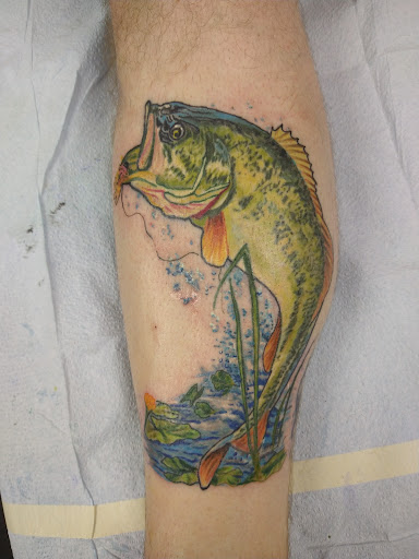 Tattoo Shop «Last Detail Tattoo Studio», reviews and photos, 8402 W Morgan Ave, Milwaukee, WI 53220, USA