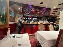 Atmosphère du Restaurant indien halal Restaurant Le palais de shah jahan Depuis 1987 à Paris - n°2