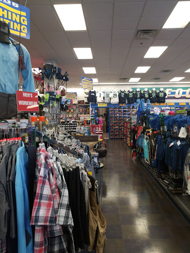 Sporting Goods Store «Big 5 Sporting Goods - Lakewood», reviews and photos, 5700 100th St SW #600, Lakewood, WA 98499, USA