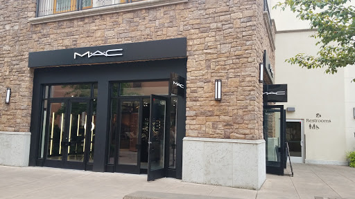 Cosmetics Store «MAC», reviews and photos, 7239 SW Bridgeport Rd, Portland, OR 97224, USA