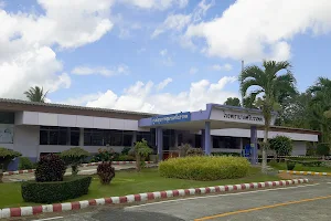 Si Banphot Hospital image