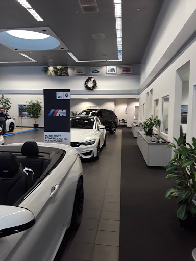 BMW Dealer «BMW of San Rafael», reviews and photos, 1599 Francisco Blvd E, San Rafael, CA 94901, USA