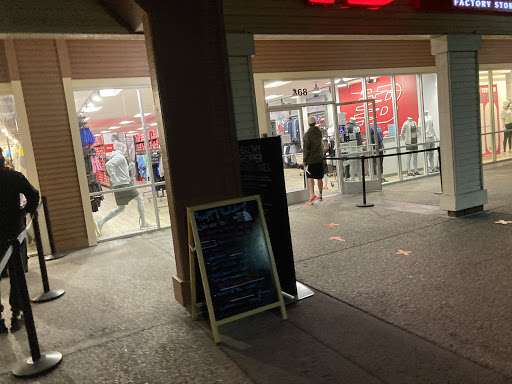 Shopping Mall «Vacaville Premium Outlets», reviews and photos, 321 Nut Tree Rd, Vacaville, CA 95687, USA