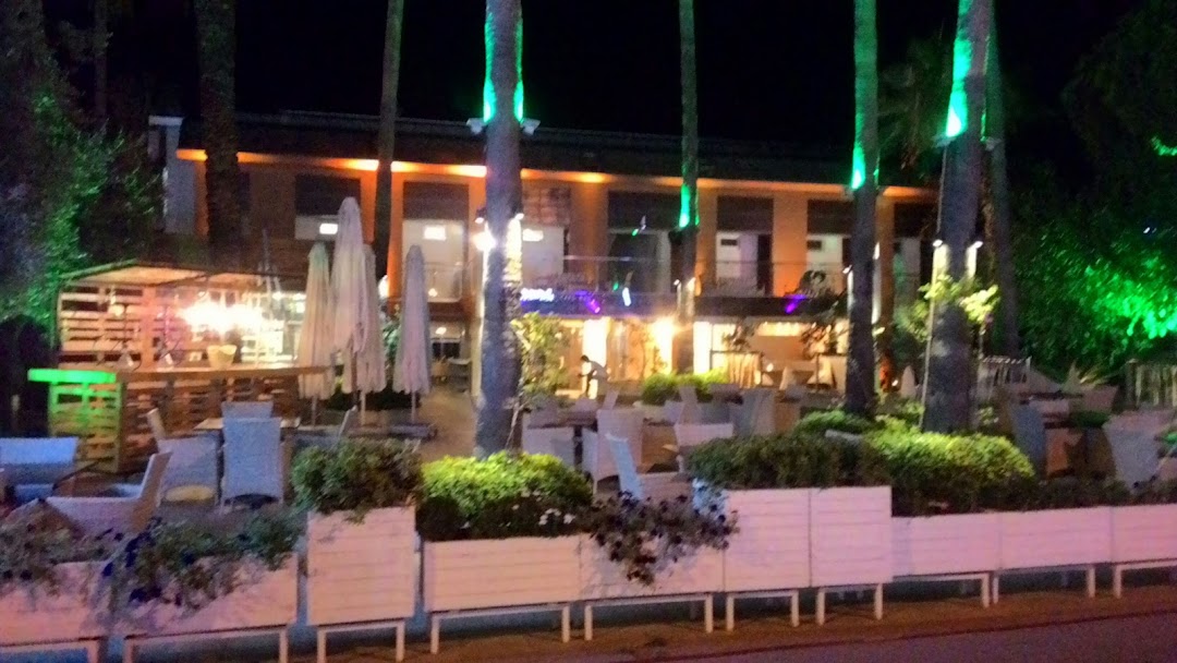 Ohana Restaurant & Beach Lounge