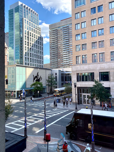 Department Store «Lord & Taylor», reviews and photos, 760 Boylston St, Boston, MA 02199, USA