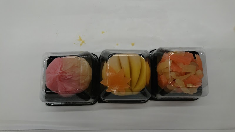 石川県観光物産館 石川県金沢市兼六町 土産物店 酒 グルコミ