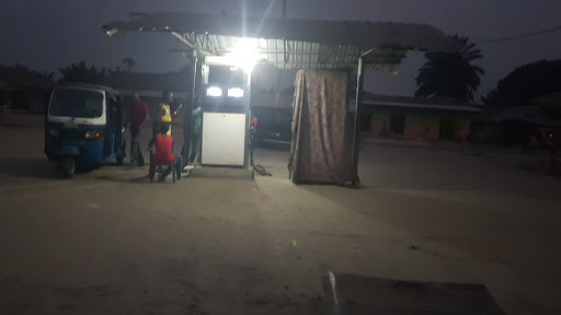 Oando Filling Station, Eku-Warri Rd, Orerokpe, Nigeria, Gas Station, state Delta